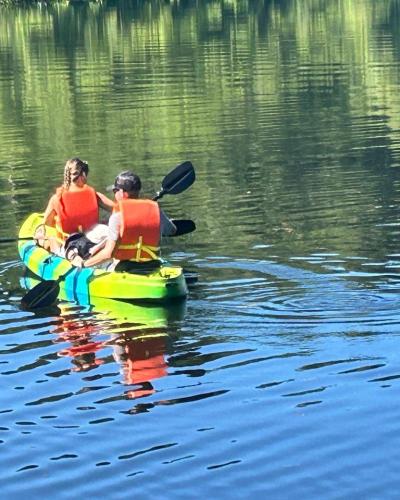 Mangrove Kayak & Monkey Sanctuary - day tour in El Salvador